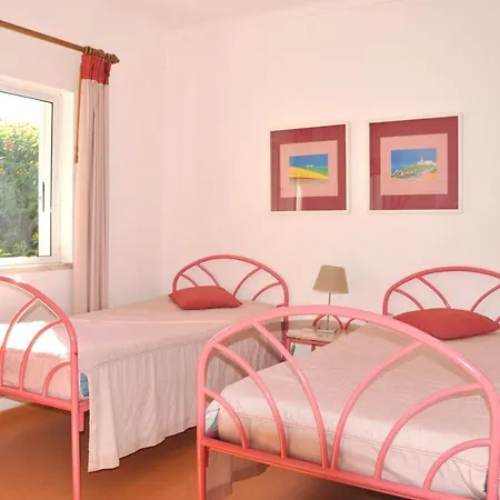 Stylish And Well-equipped, Private Pool, Close To Amenities, Free Ac And Wifi Prázdninový dům Quarteira